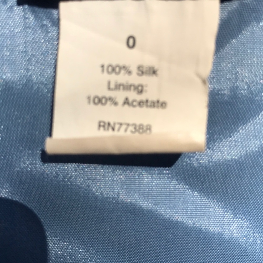 J Crew beautiful blue sleeveless silk top, lined.